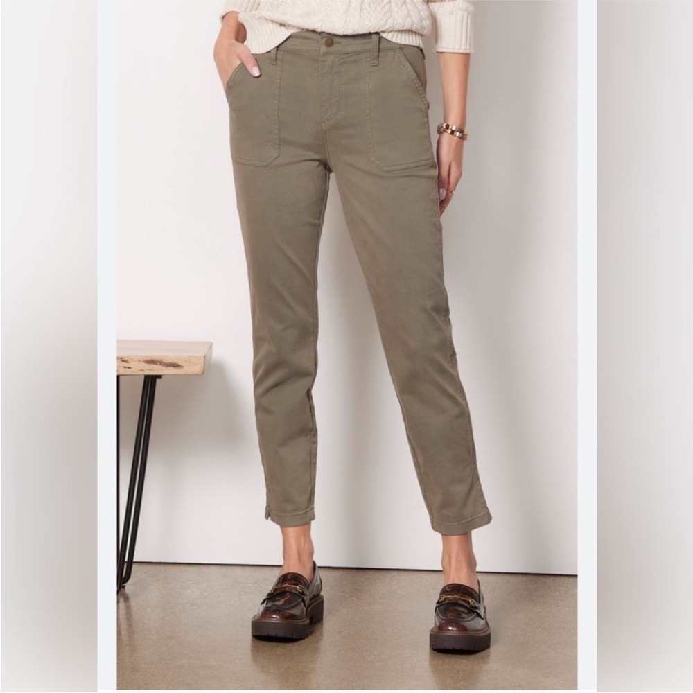 Evereve Payton Utility Ankle Slit Pant. Women’s 28 Olive Green H29